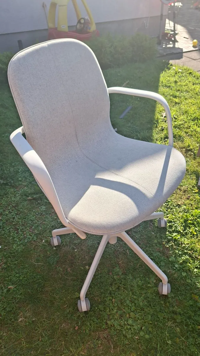 Office Chair - Image 4