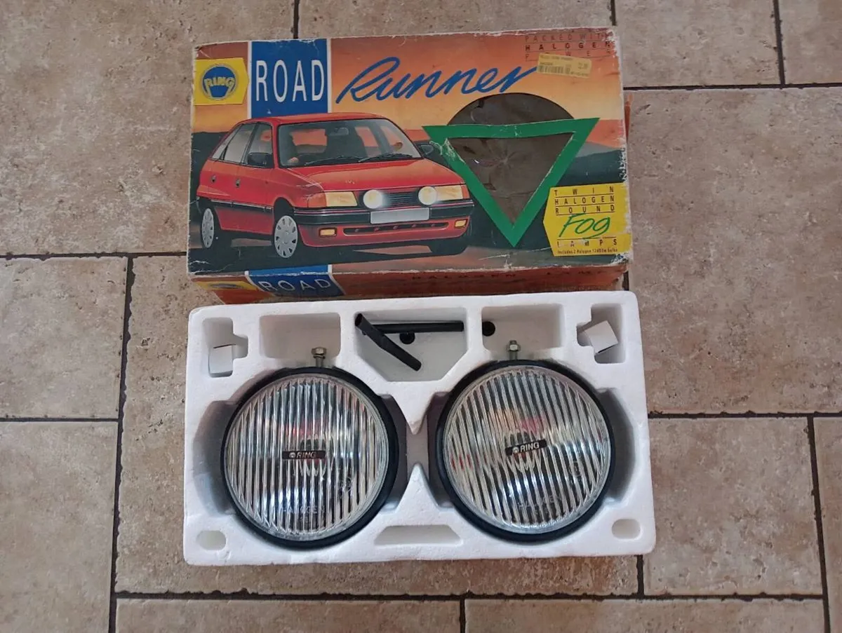 Spot lights - Image 2