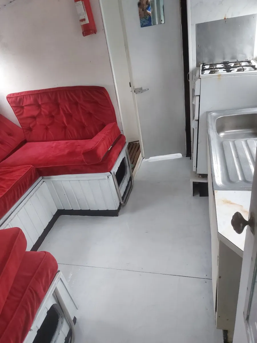 Cruiser 4 Berth - Image 3