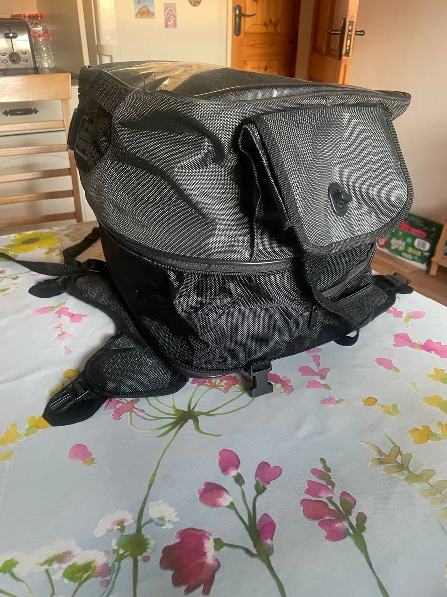 Tank bag for motorcycle - Image 2