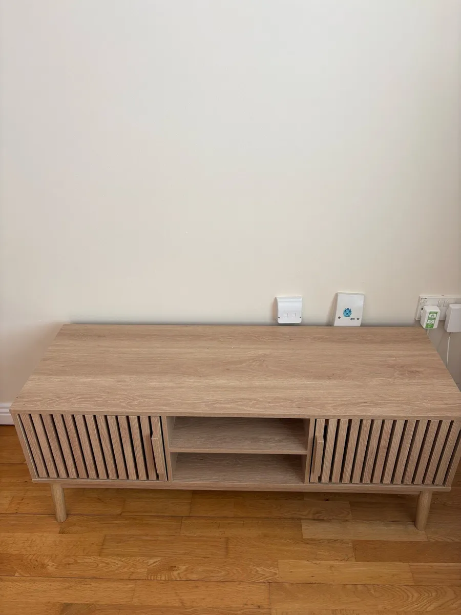 Tv unit - Image 1