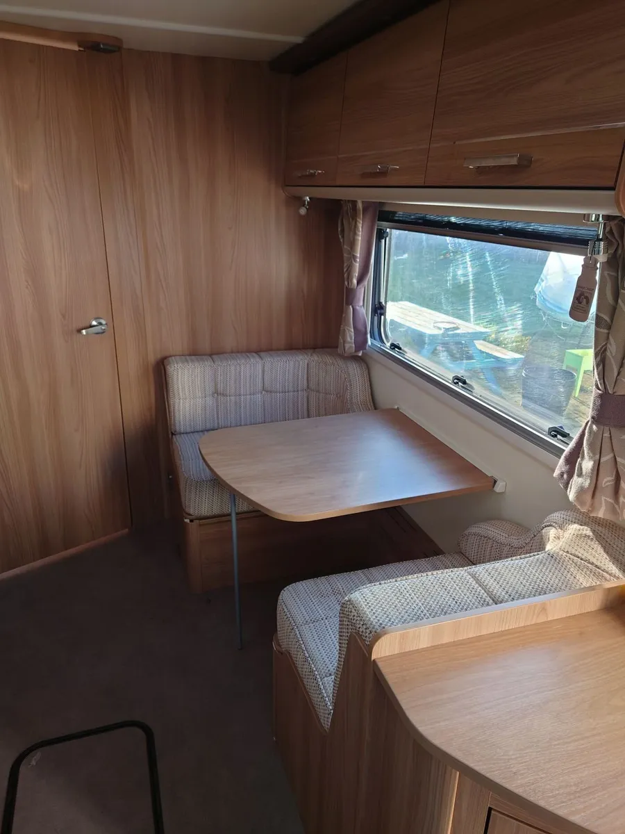 Caravan - Image 3