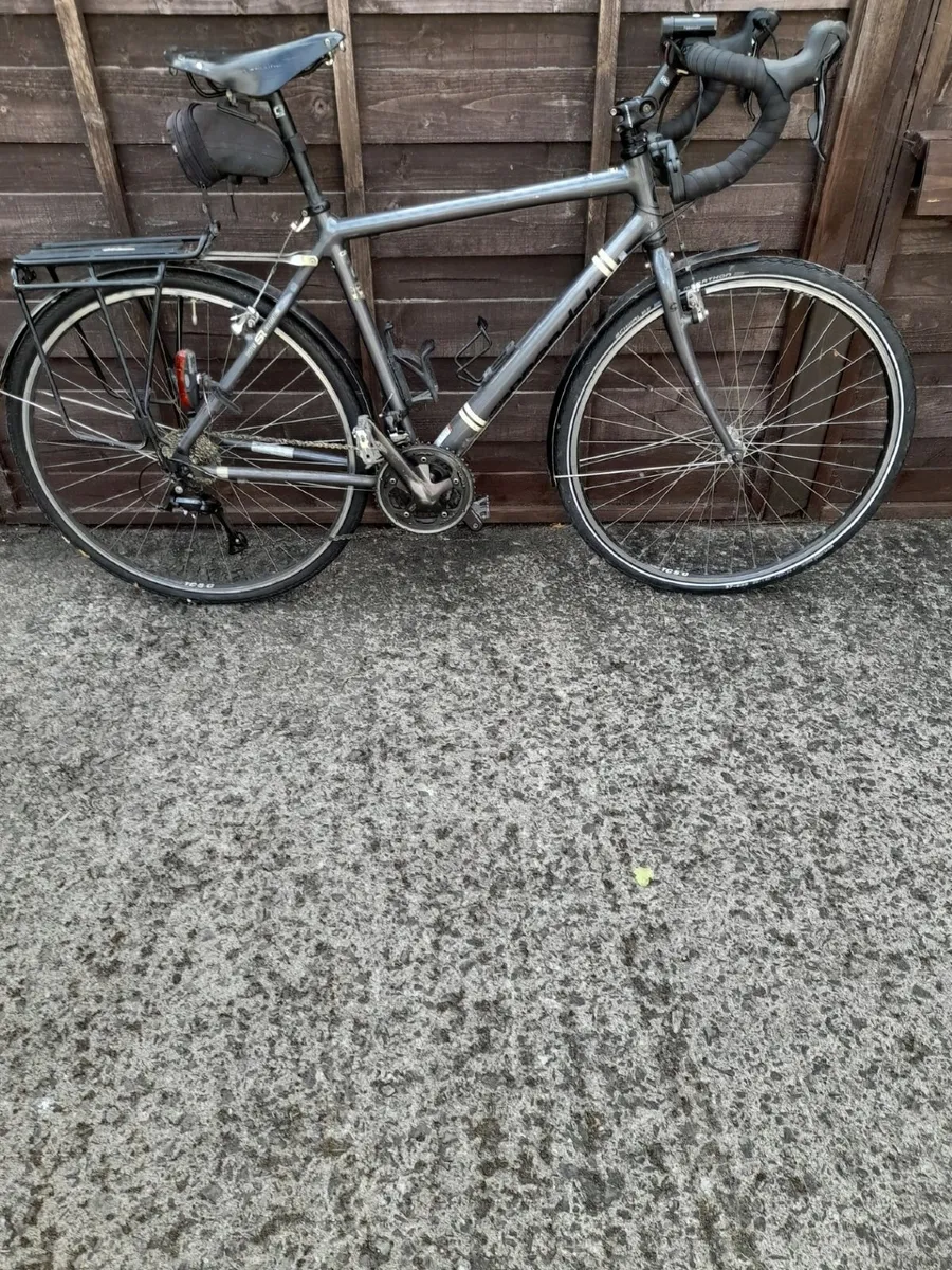 Touring bike - Image 2