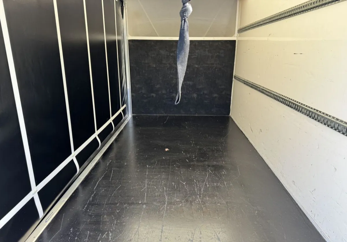 2022 Mercedes-Benz Sprinter CurtainSider Van - Image 3