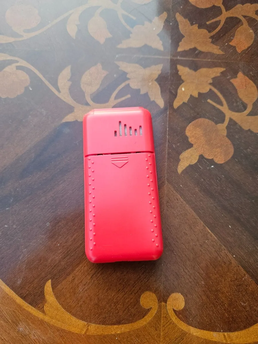 Phone Red - Image 3