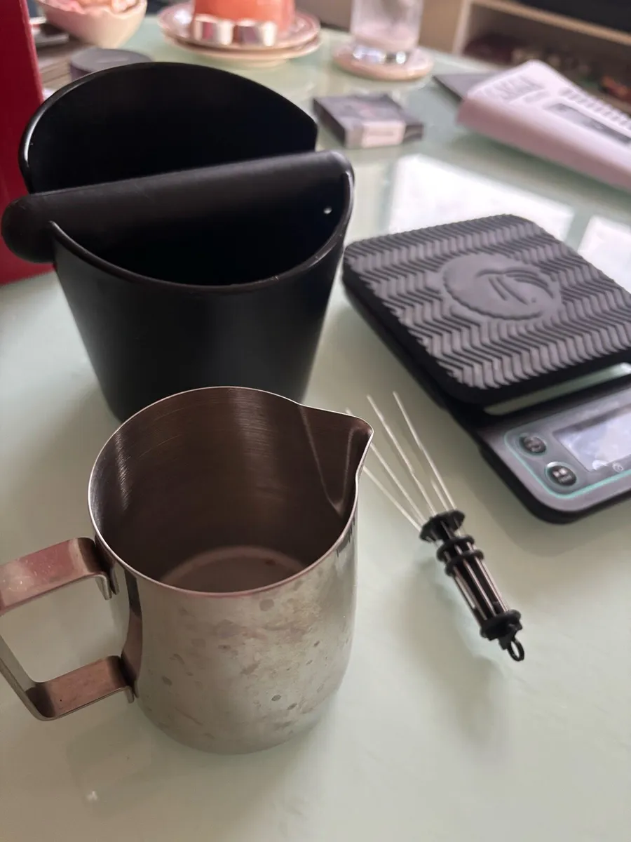 Various coffee accessories - Image 2
