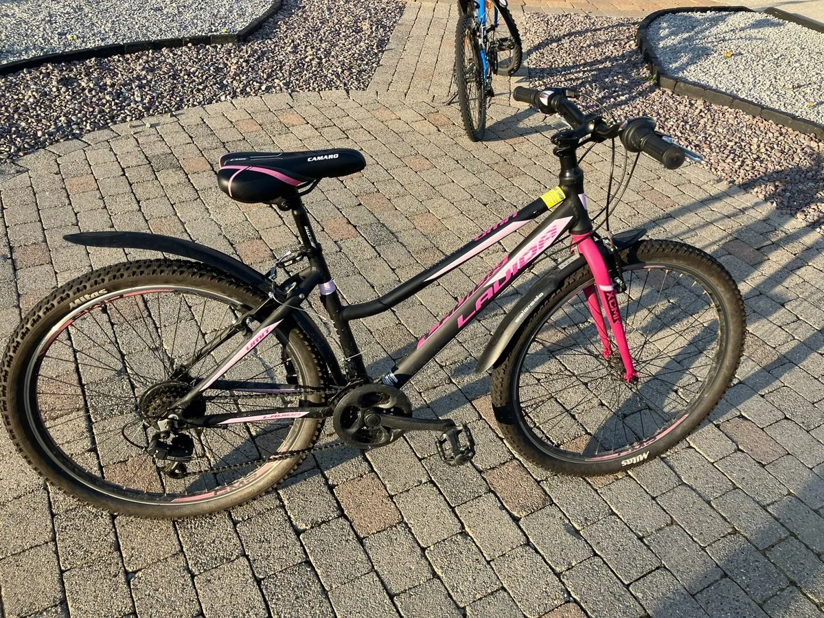 Girls 26” Bike - Image 2