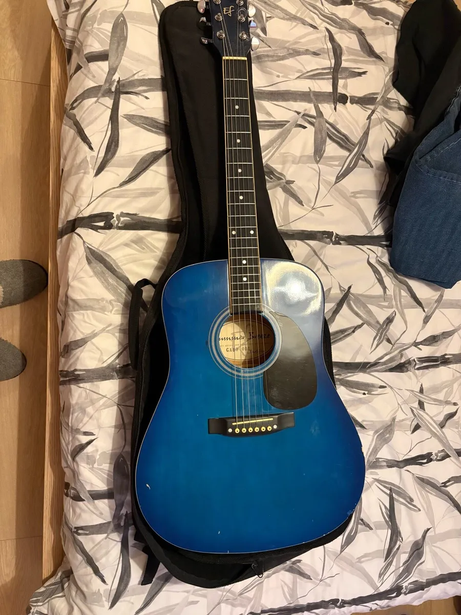 Guitar - Image 2