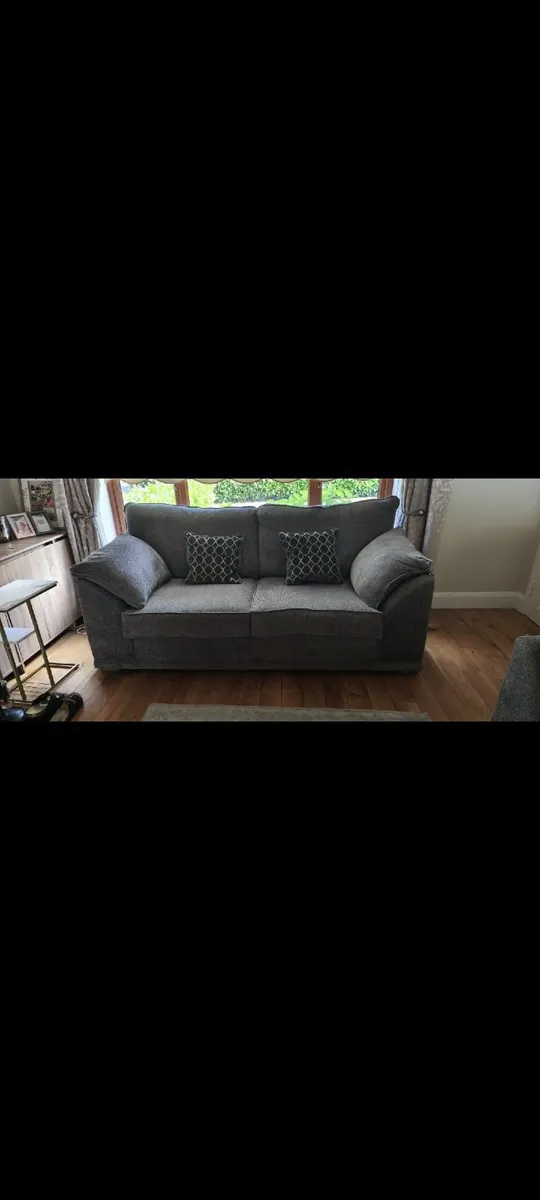 Sofa and table and chairs - Image 1