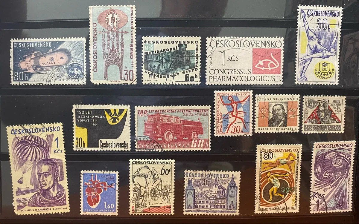 Czechoslovakian stamp lot - Image 2