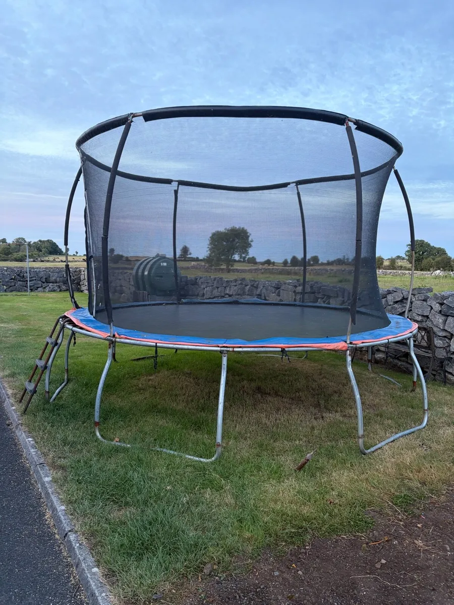 13 ft Trampoline - Image 3