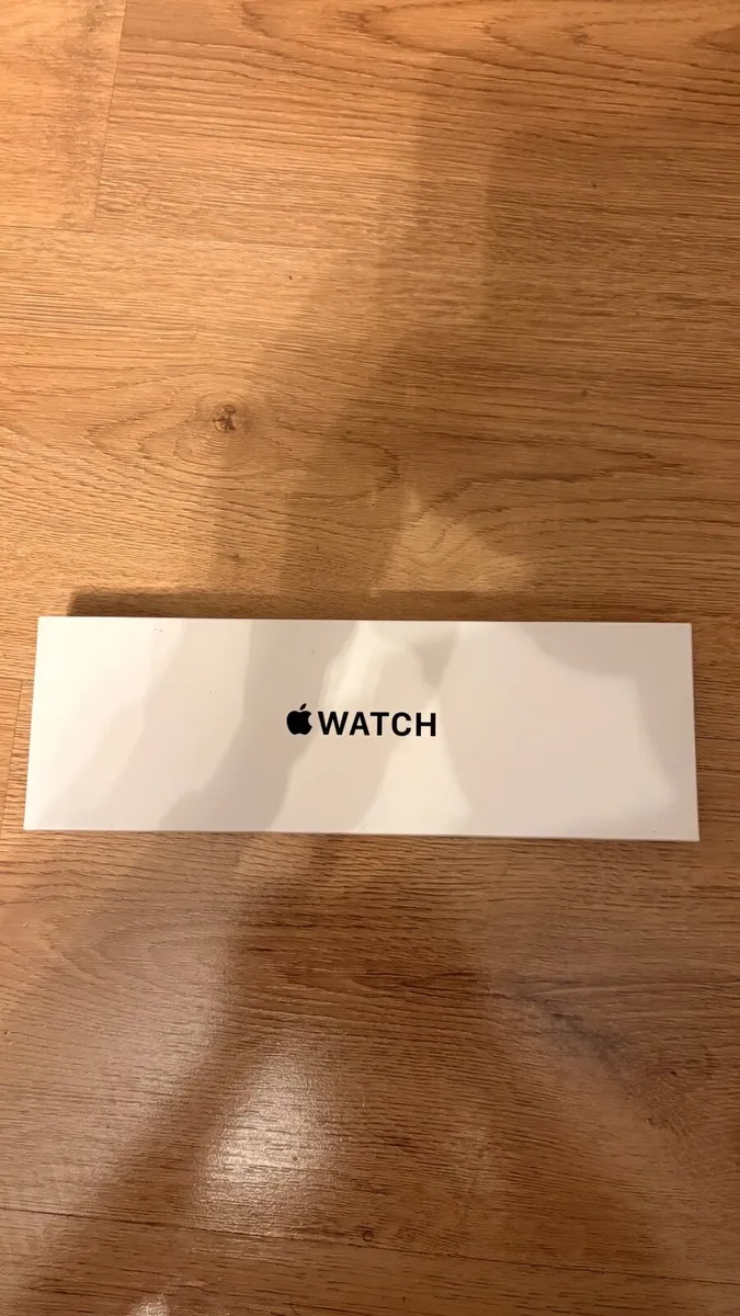 Apple Watch - Image 2