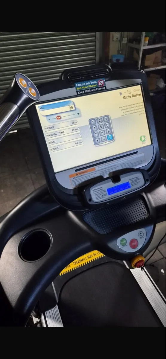 FULLY COMMERCIAL TREADMILLS ⭐️ - Image 2