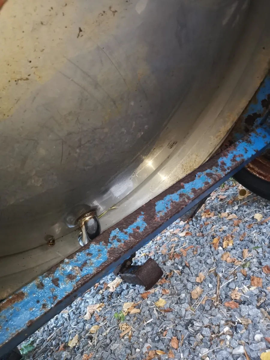 Stainless steel portable milk tank - Image 4