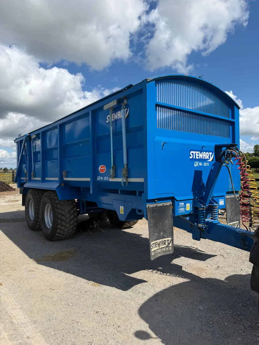 Stewart’s 18 - 23S Grain Trailer For Sale - Image 1