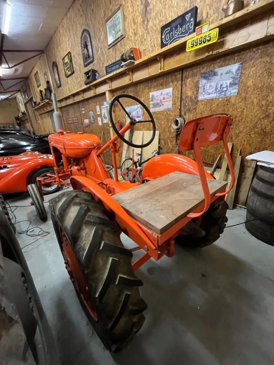 Allis Chalmers Model B 1950 - Image 4