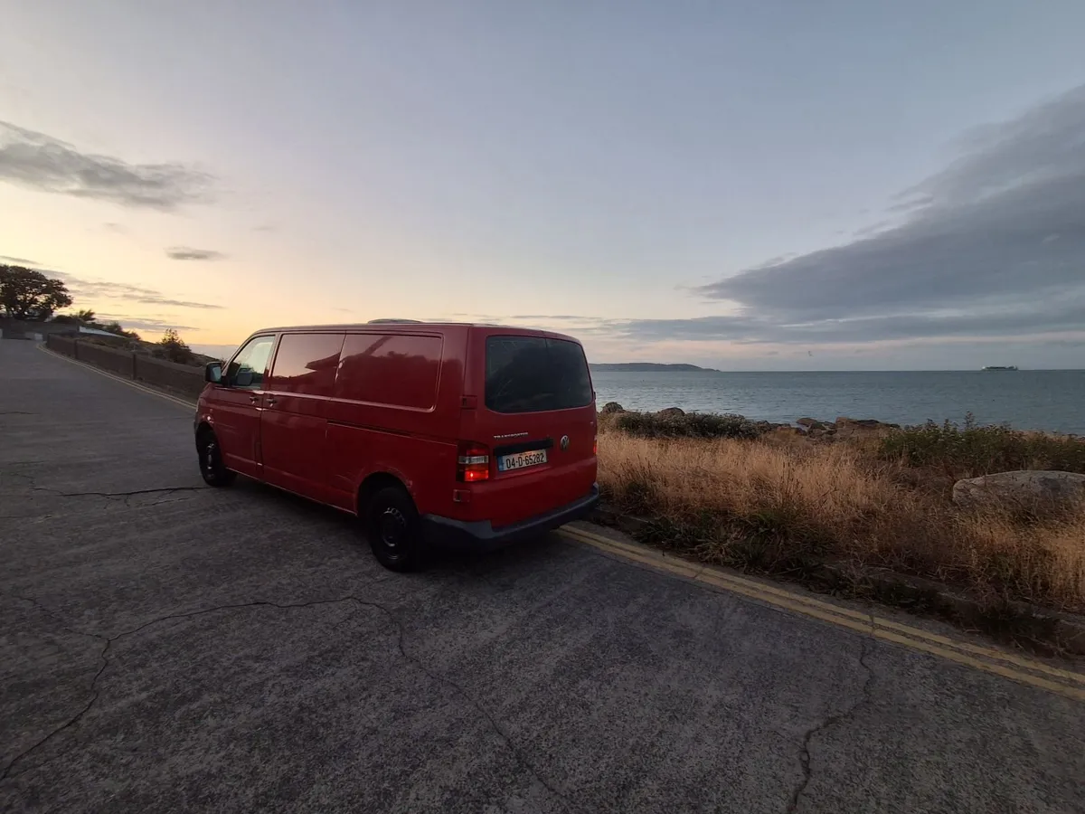 Volkswagen Transporter T5 Campervan - Image 4