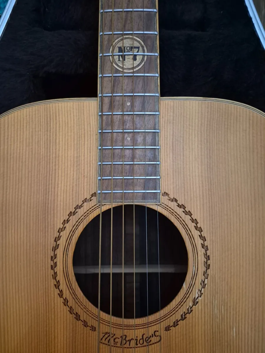 Vintage solid spruce / rosewood guitar + case - Image 3