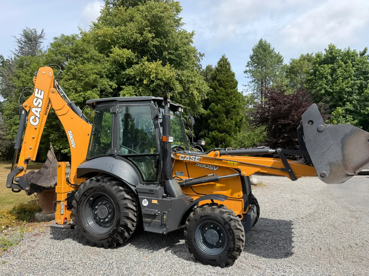 2022 Case 580SV Digger 3000 hours MINT*** - Image 1