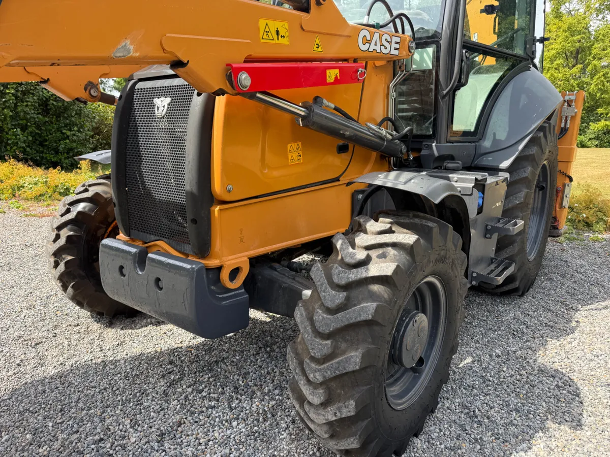 2022 Case 580SV Digger 3000 hours MINT*** - Image 3