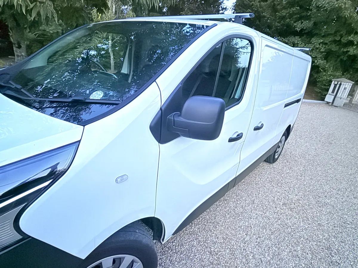 21 Nissan NV300 2.0L  - New Test  ** Immaculate ** - Image 3