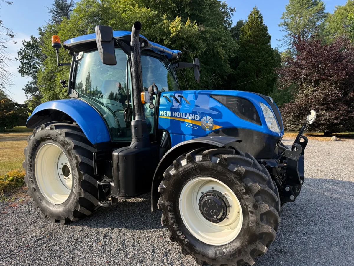 2023 New Holland T7.210 RC 50k 4300 hours! - Image 1