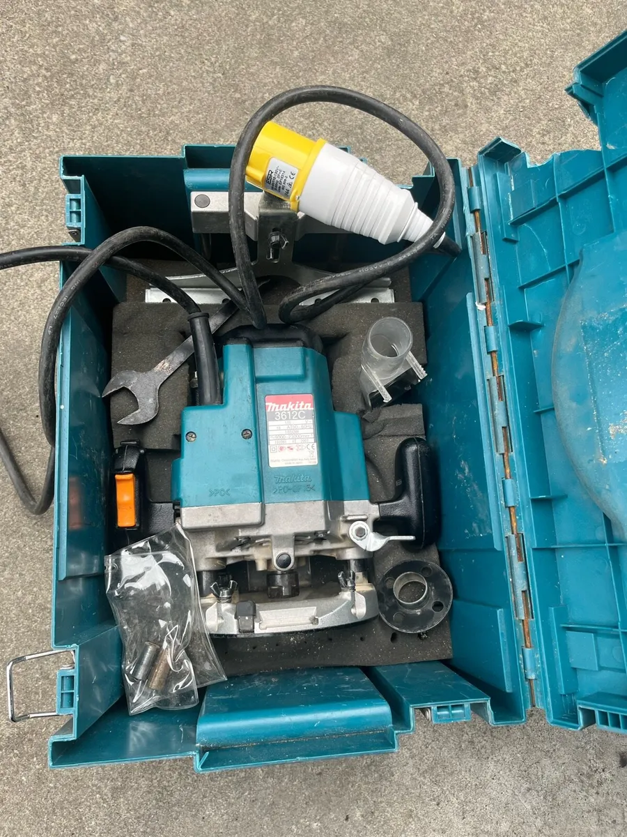 Makita Router 3612C - Image 4
