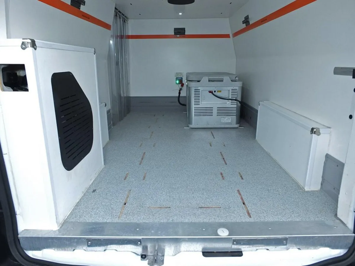 2021 Ford Transit Custom Refrigerated Van - Image 3
