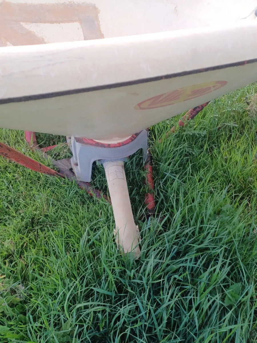 Farm machinery Clear Out - Image 1