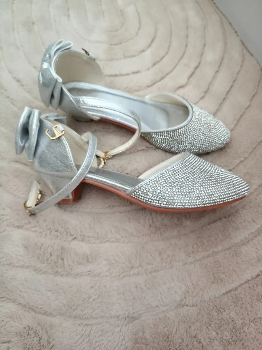 Clothes - Image 1
