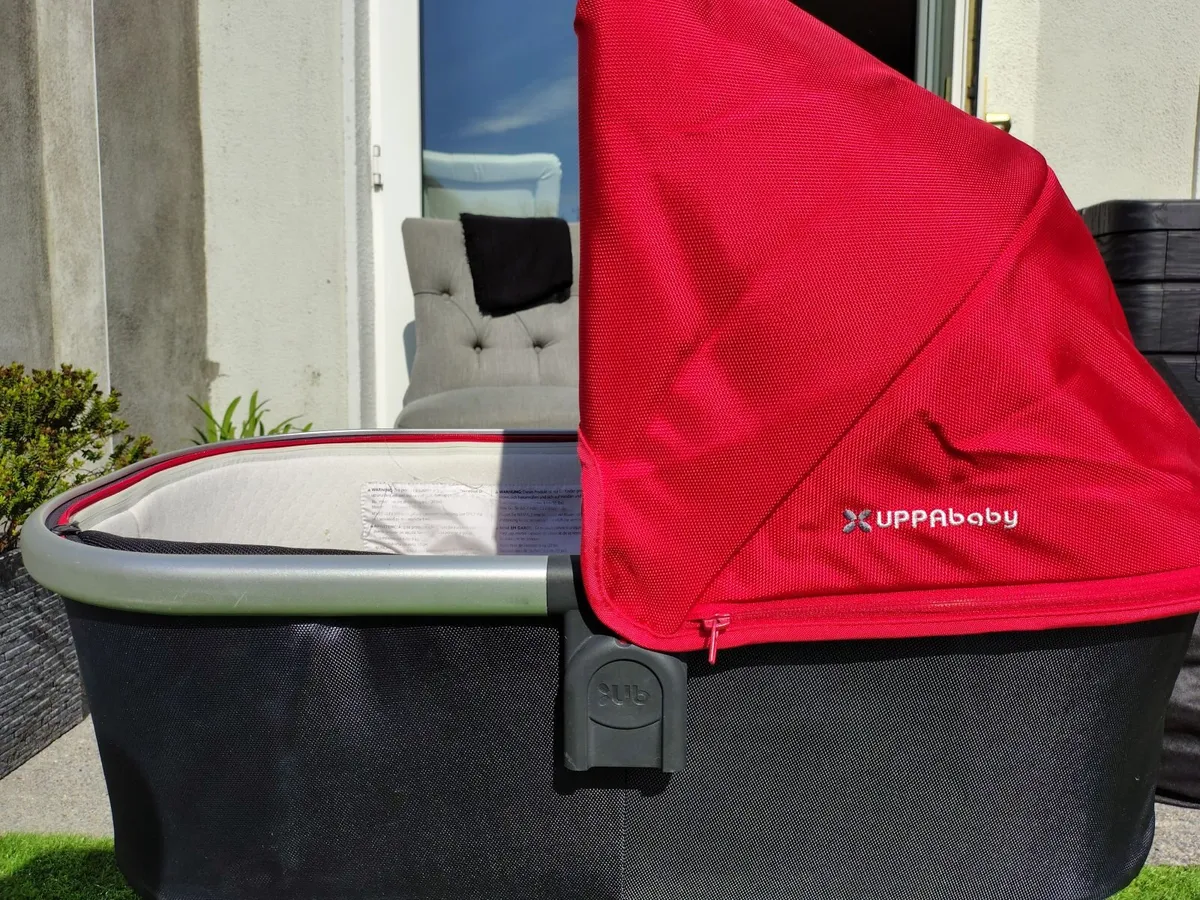 UPPAbaby Vista 2015 Bassinet / Carrycot (Red ) – - Image 4