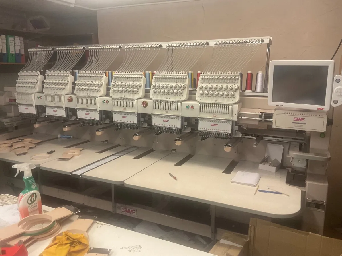 Embroidery machine - Image 3