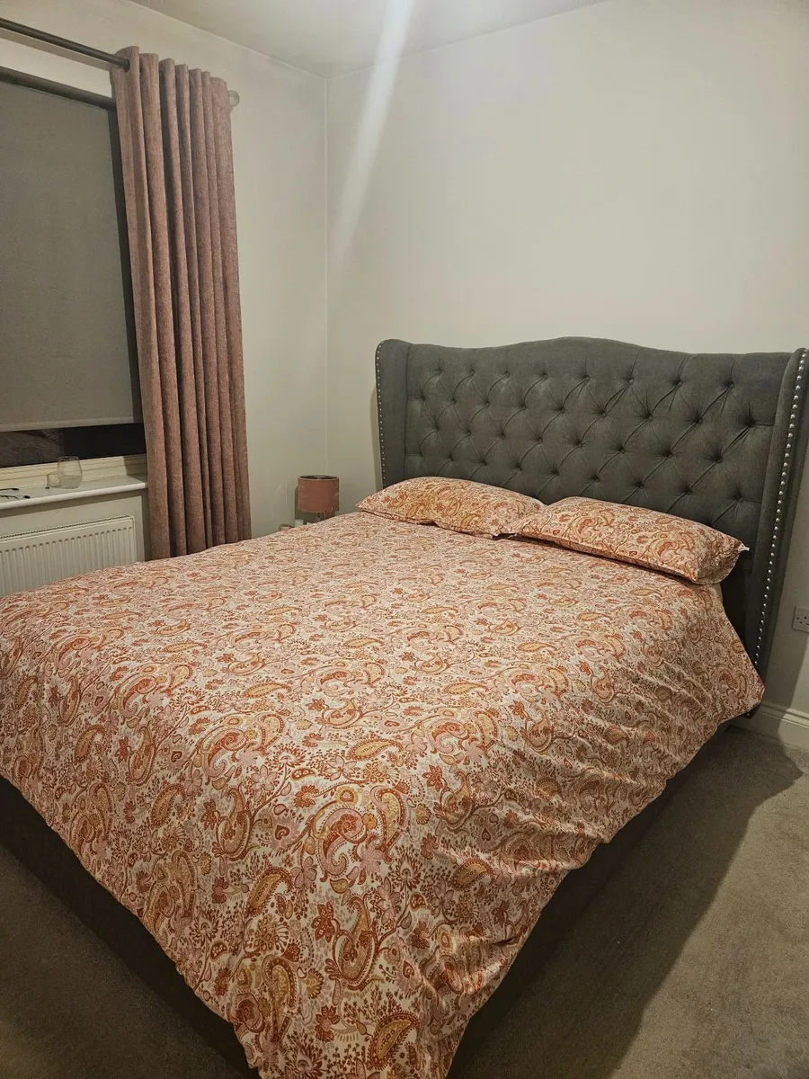 King size bedframe - Image 1