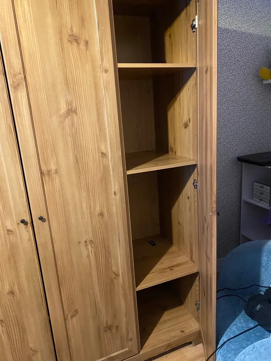 Wardrobes - Image 3