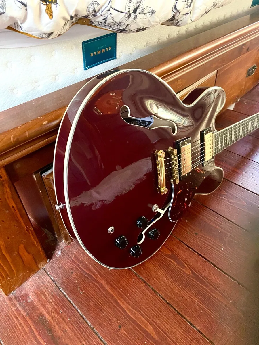 335 semi hollow guitar - Image 3