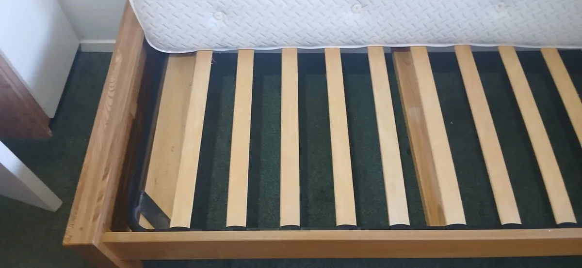 Single bed - Image 4