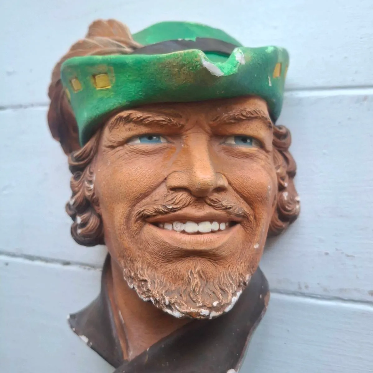 Legend Products Robin Hood Chalkware - Image 2