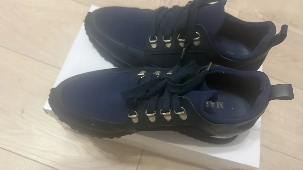 Men’s shoes - Image 1