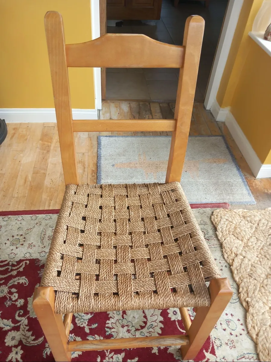 Sugan Chairs