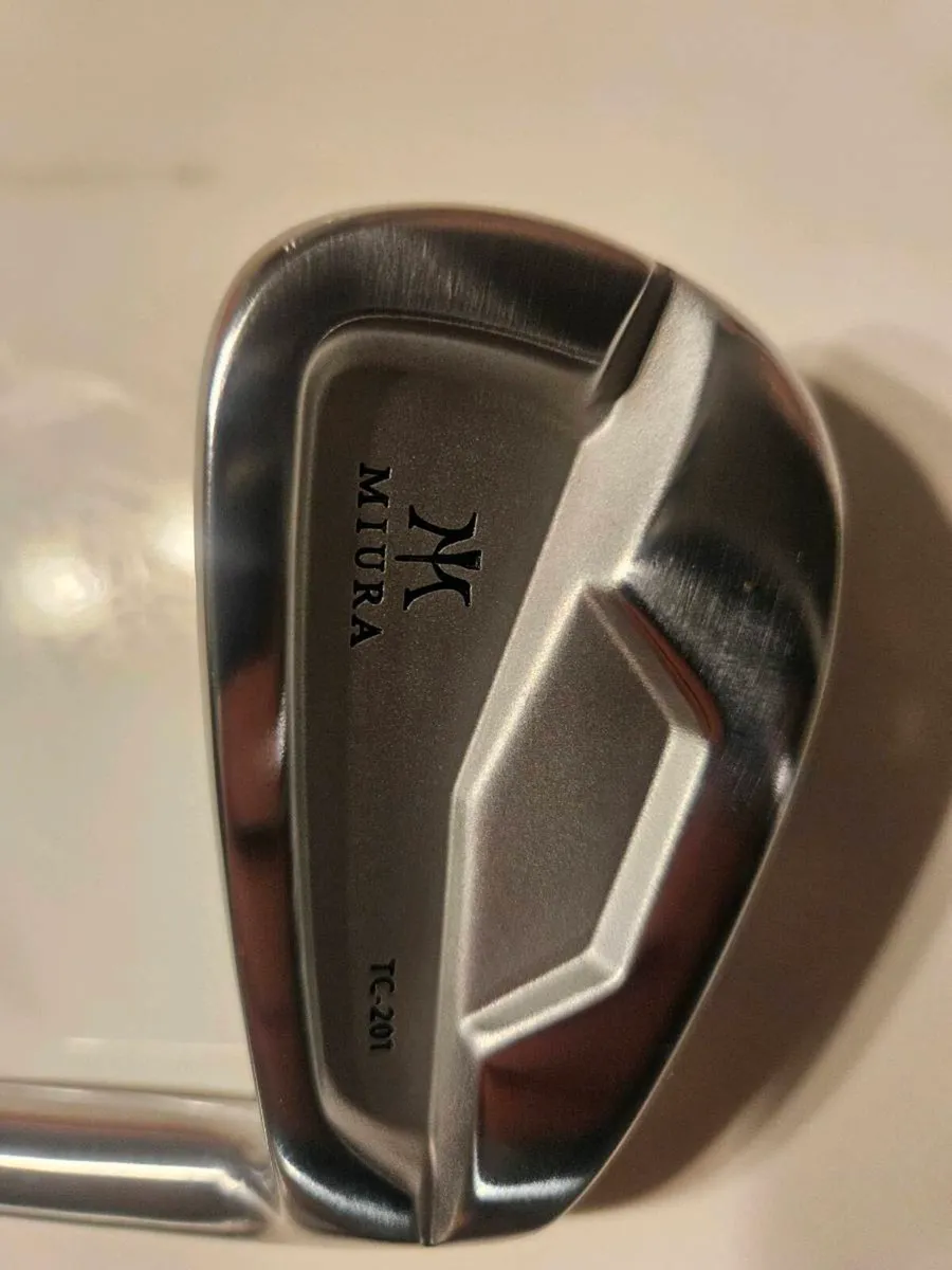 Muira irons - Image 1