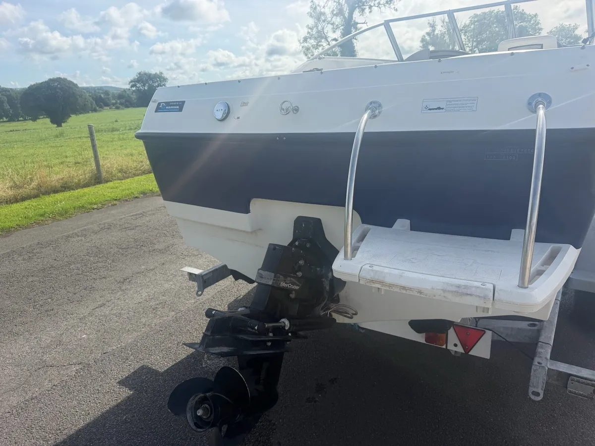 Bayliner Discovery 192 2008 speedboat - Image 4