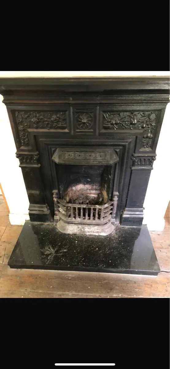 Old cast iron fireplace - Image 1