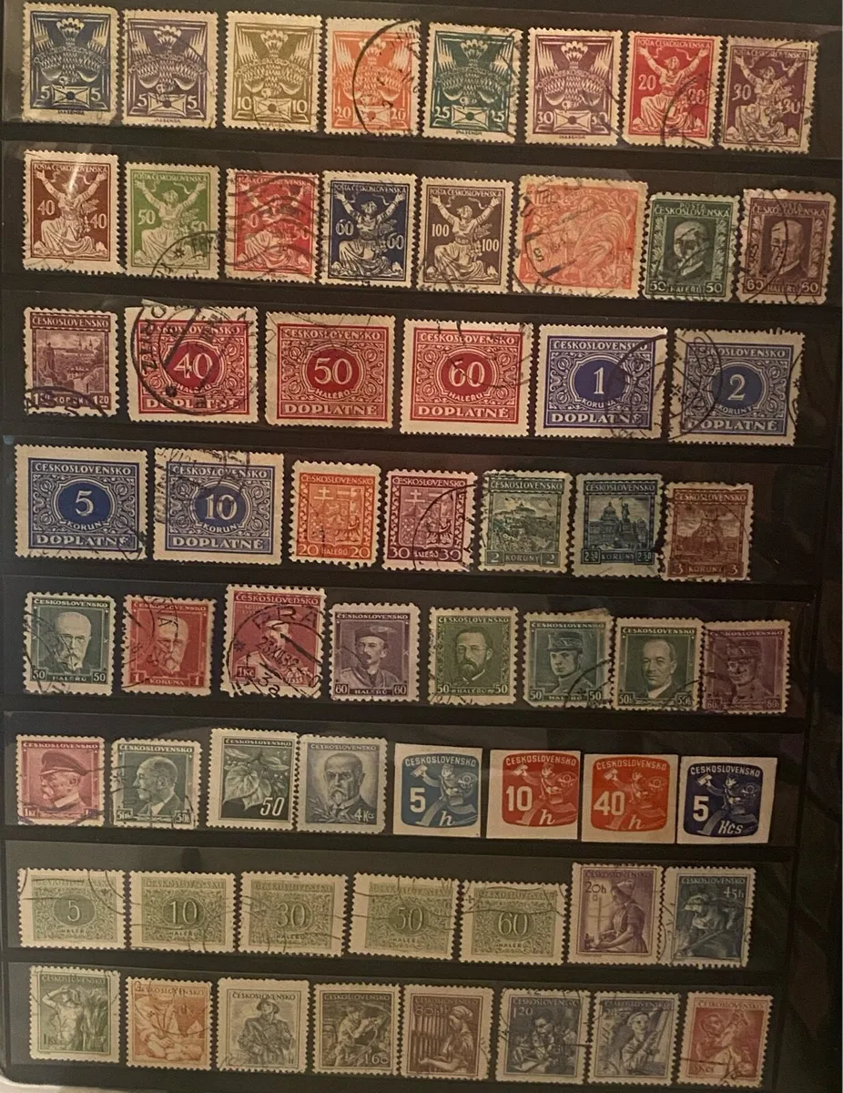 Czechoslovakian stamp lot - Image 1