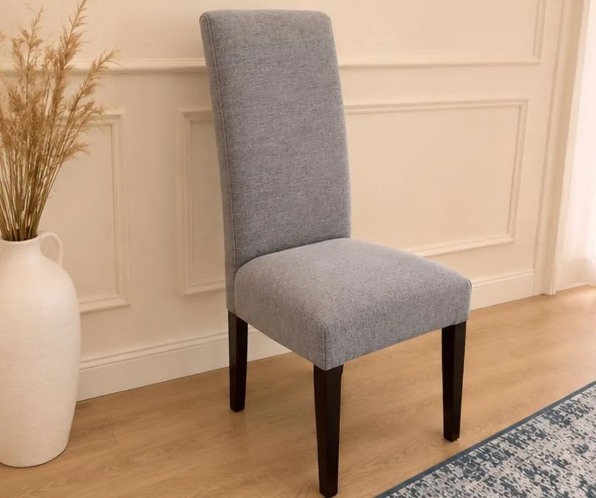6 Kitchen / Dining Chairs – Excellent Condition – - Image 4