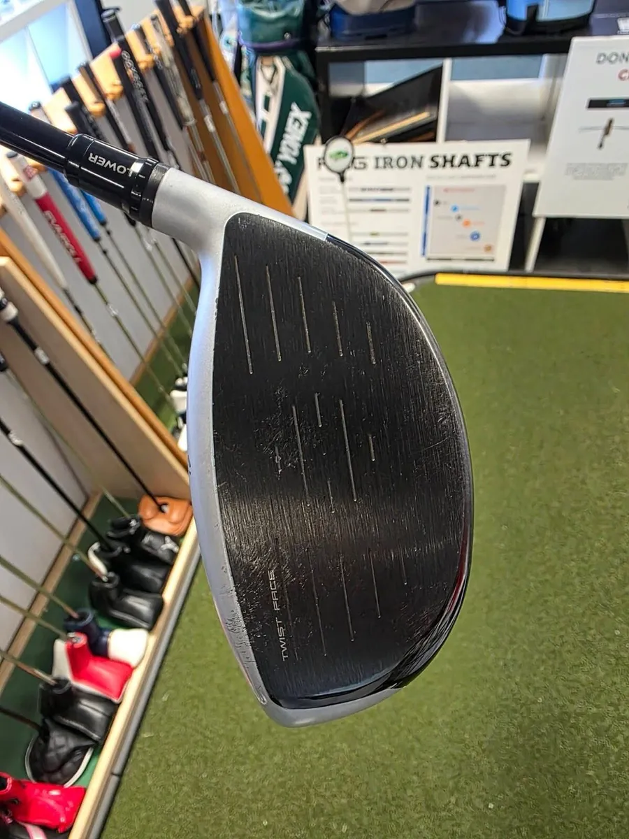 Taylormade M4 Driver - Image 4