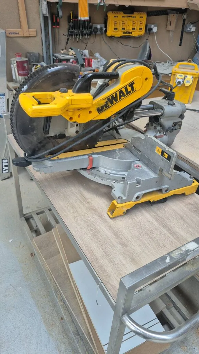 Dewalt - Image 1