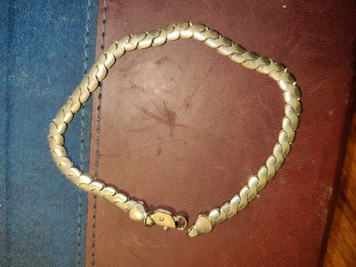 VINTAGE HERRINGBONE, REAL Silver 8"Heavy Bracelet - Image 1