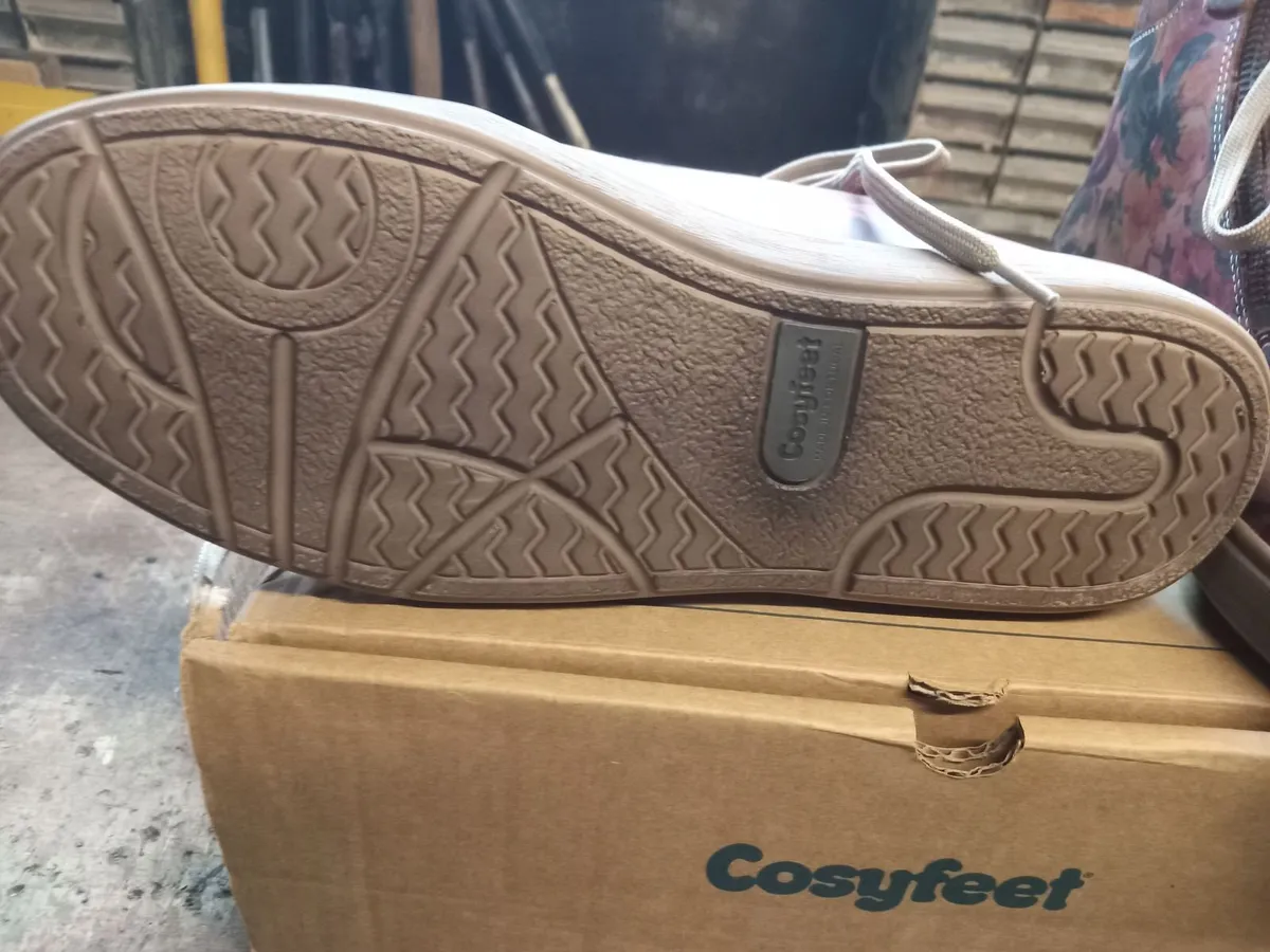 Ladies shoes - Image 3