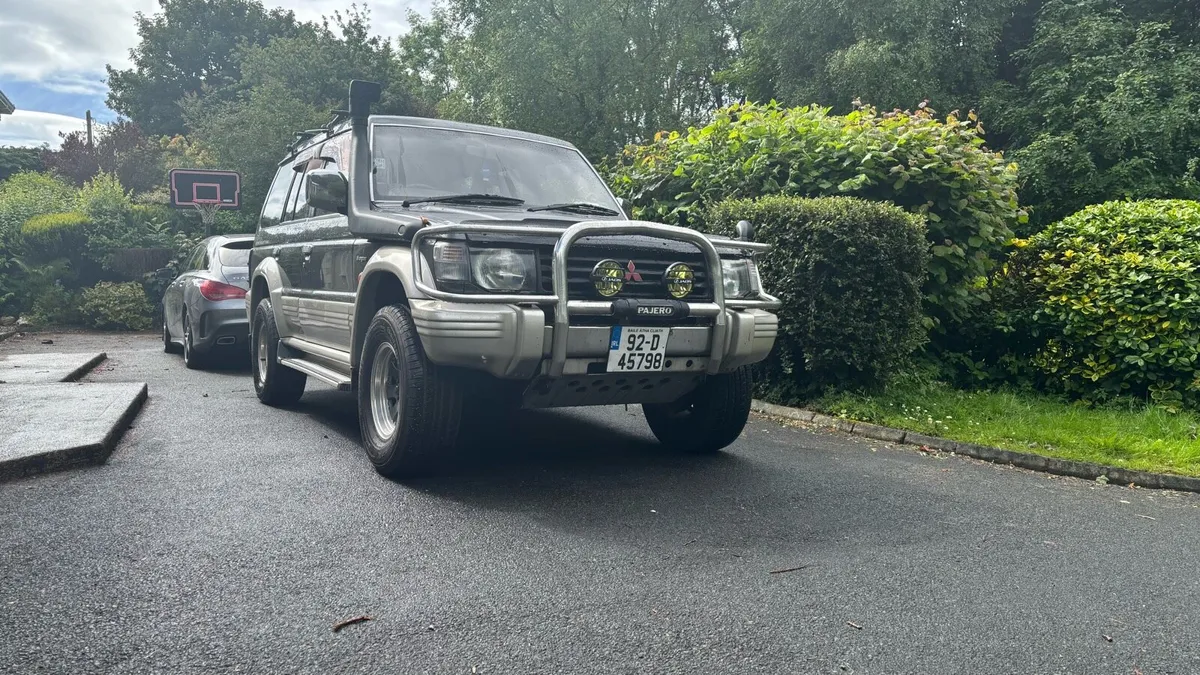 Mk2 Pajero LWB manual - Image 2