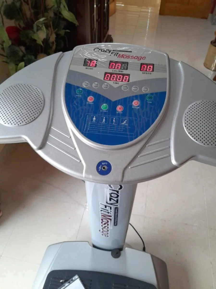 Vibro plate fitness machine - Image 1